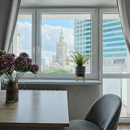 The View Private Emilii Plater 55 * Warschau